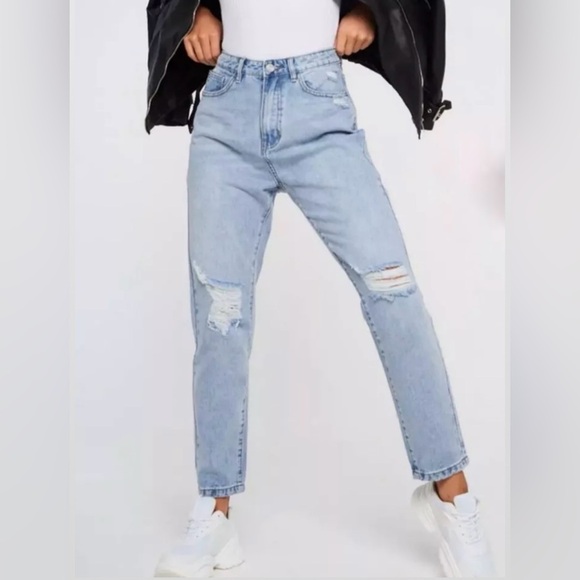 Missguided Jeans Women’s Size 2R Riot Highwaisted Busted Knee Mom Jean - Picture 2 of 9